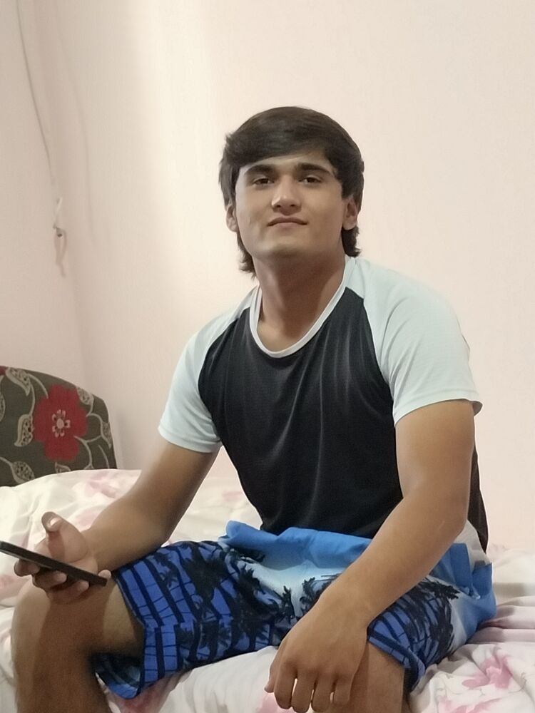  37051601  , 28 ,    
