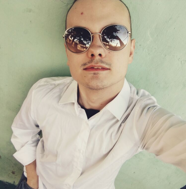  50437681  , 23 ,    
