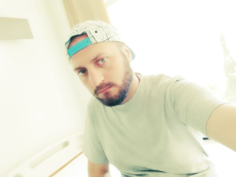 ���� 16592241 ������� Davit, 37 ���, ���� ���������� � �������