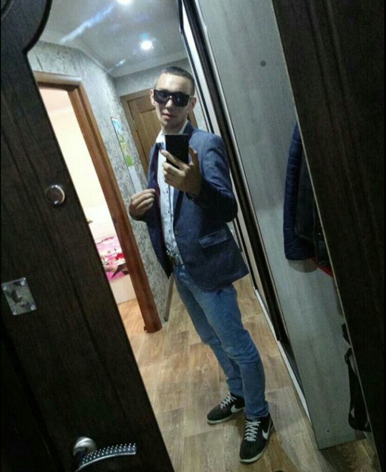 25885571  , 33 ,    