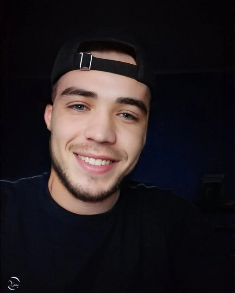 ���� 44174751 ������� Peoeo, 32 ����, ���� ���������� � ����������