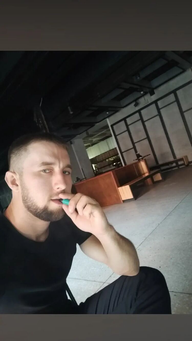  ,   Andrei, 32 ,   ,   