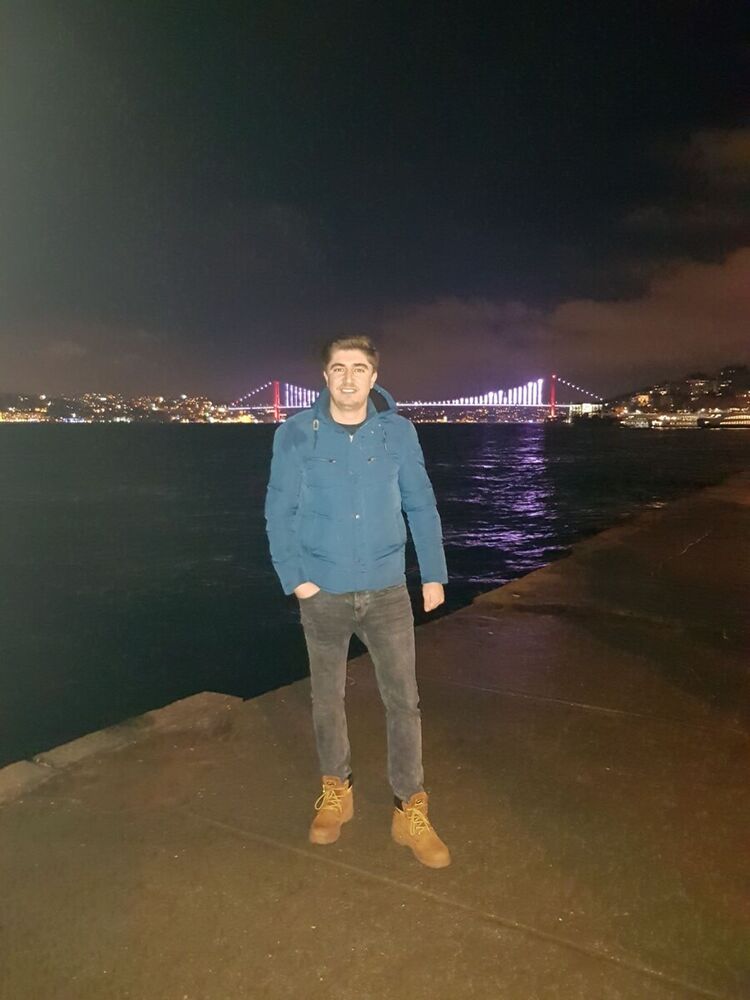  ,   Semih, 32 ,   ,   , c 
