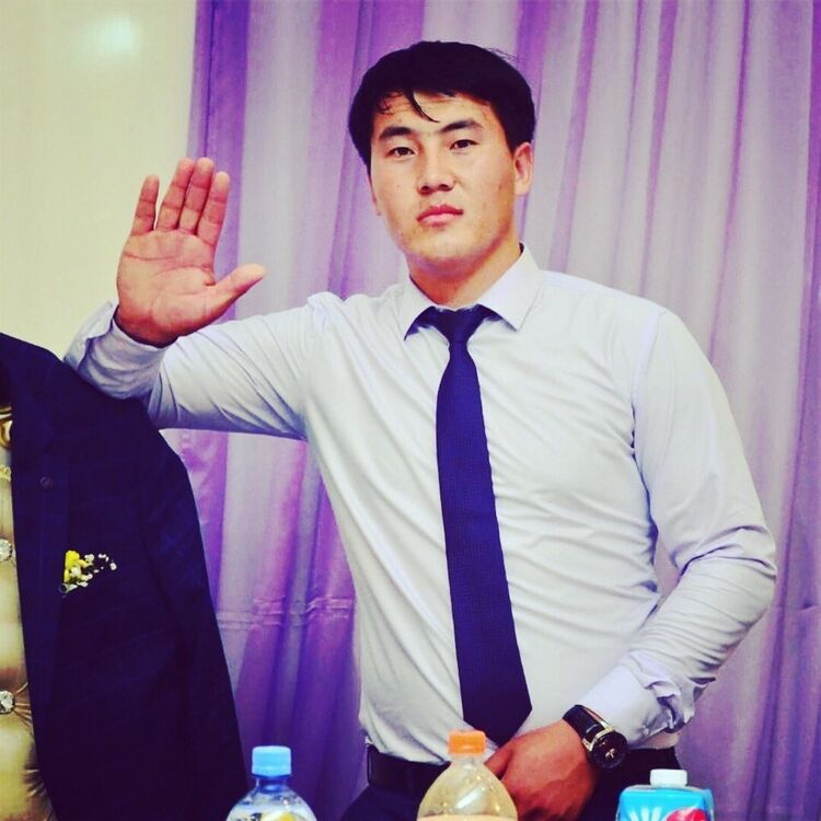  15957011  Madiyar, 34 ,    