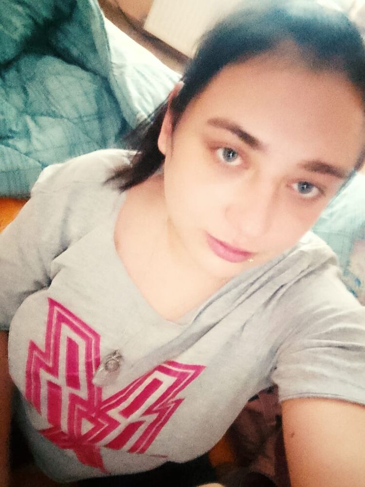  43662531  Vita, 27 ,    