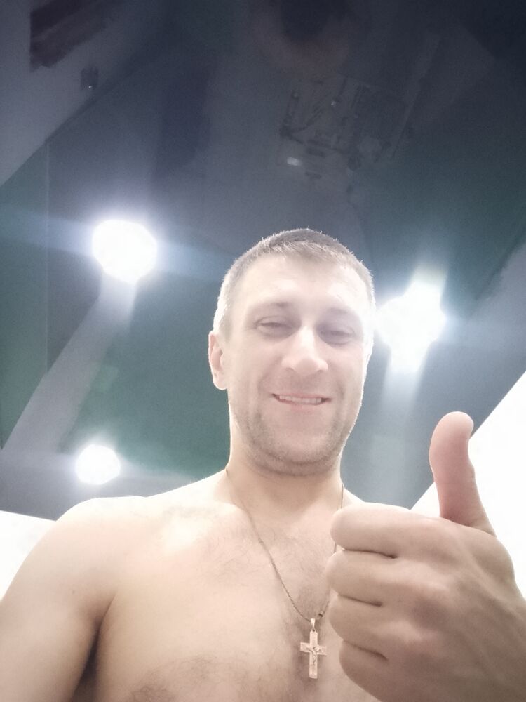  48124821  Evgeny, 40 ,    
