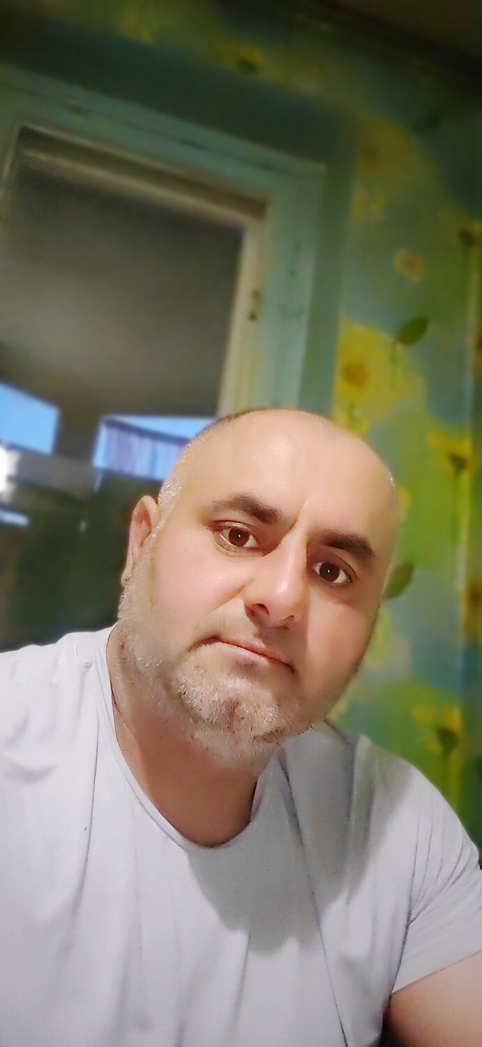  45980051  Etibar, 45 ,    