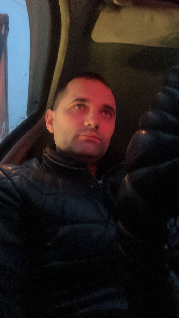  33806841  , 32 ,    
