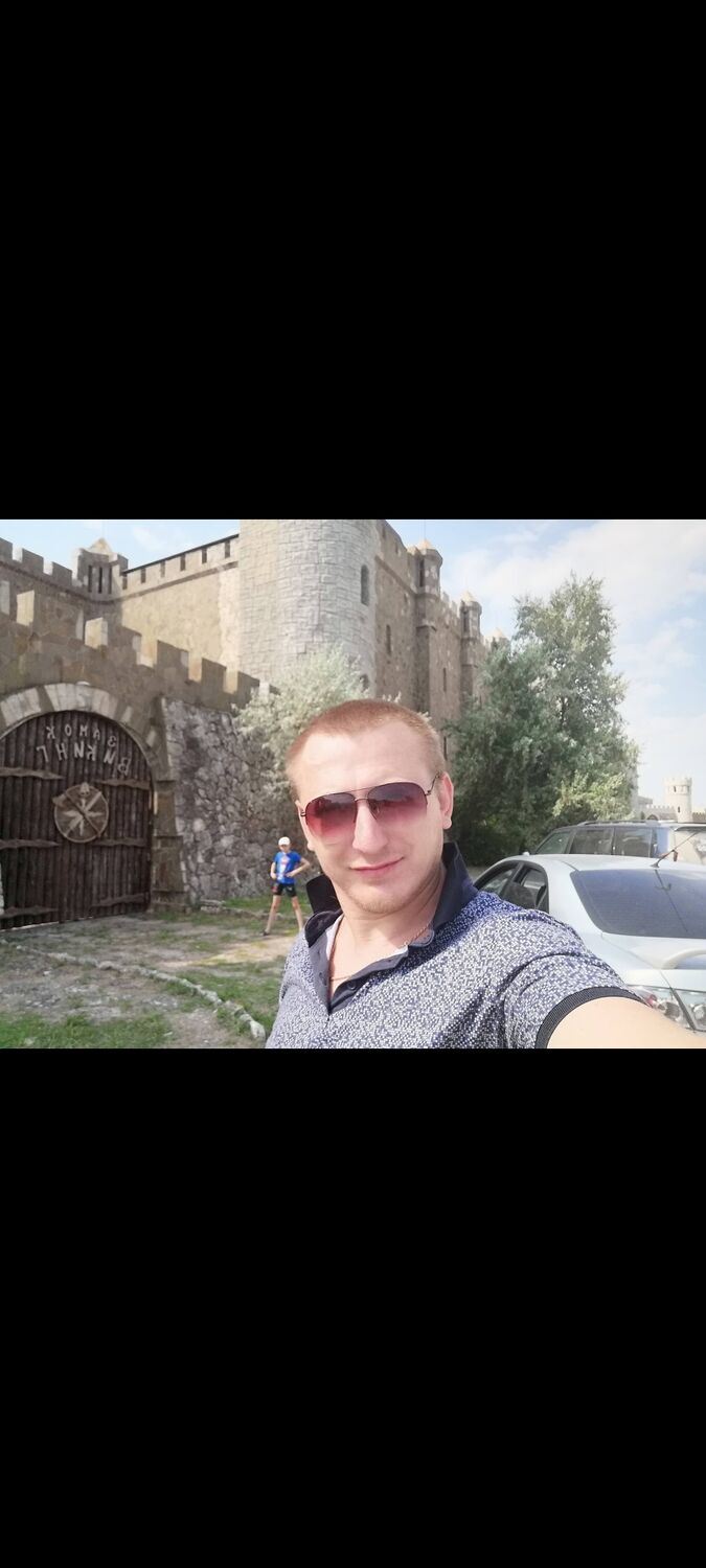  49636331  Vasily, 37 ,    