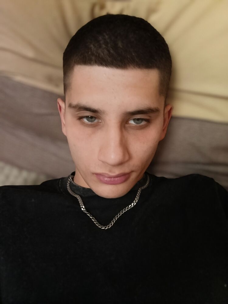 47798451  , 21 ,    