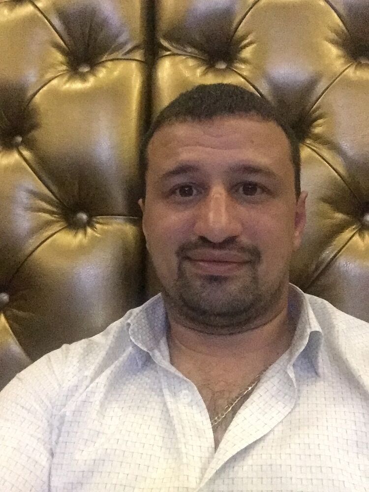  ,   Michael, 40 ,   