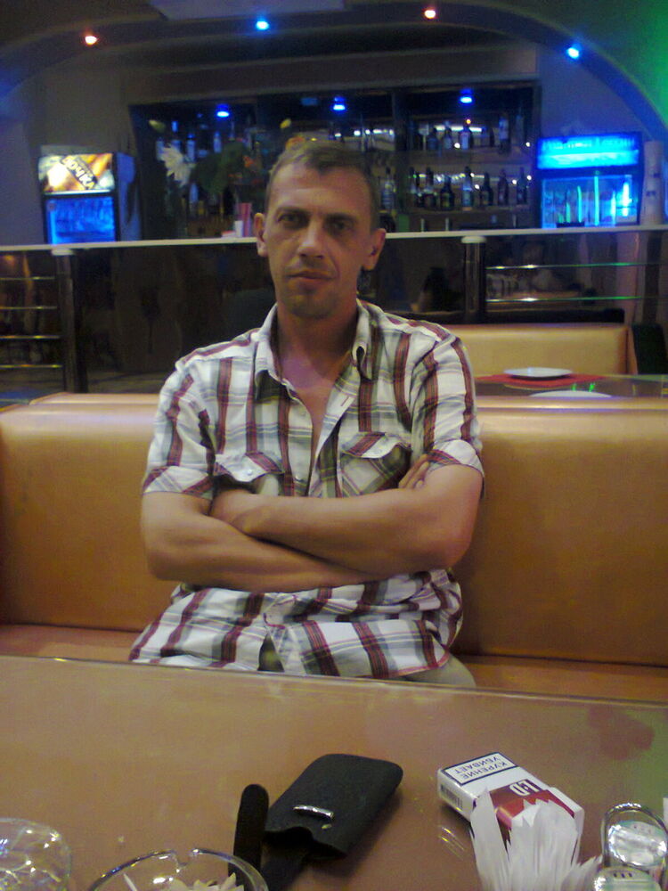  8208591  , 53 ,     