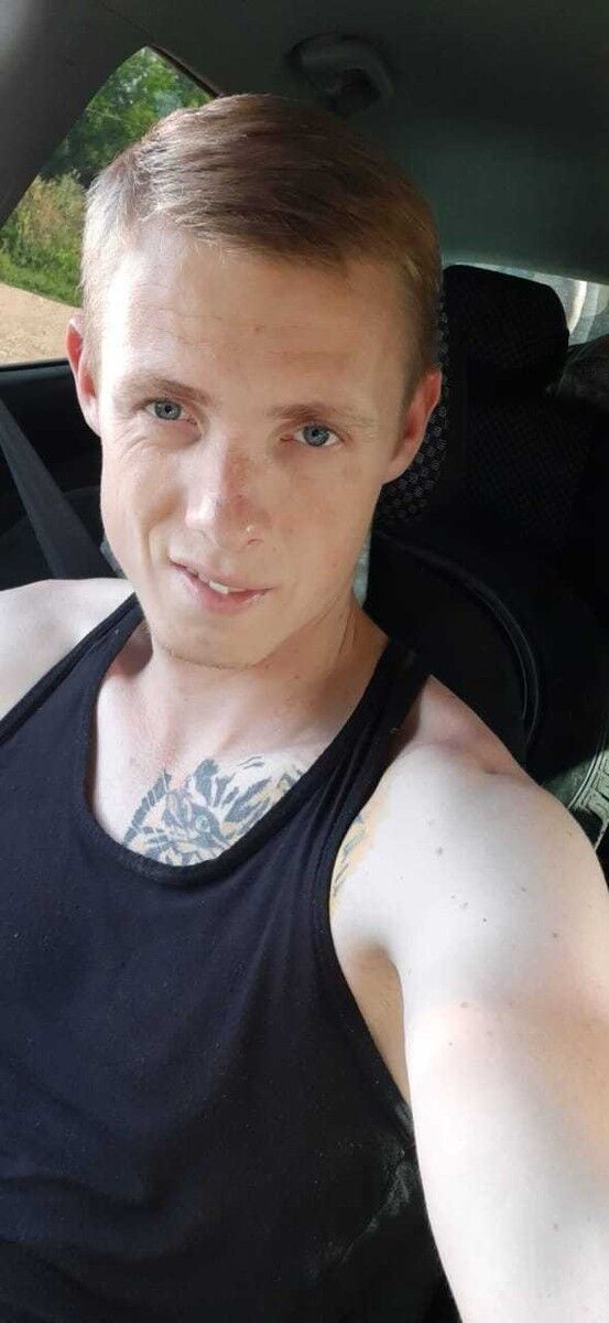 ���� 17049531 ������� �������, 32 ����, ���� ���������� � ����������