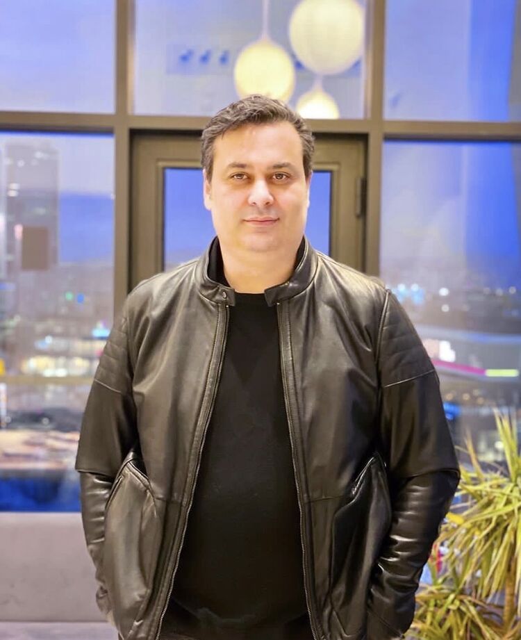  39671371  James Evan, 60 ,    New York City