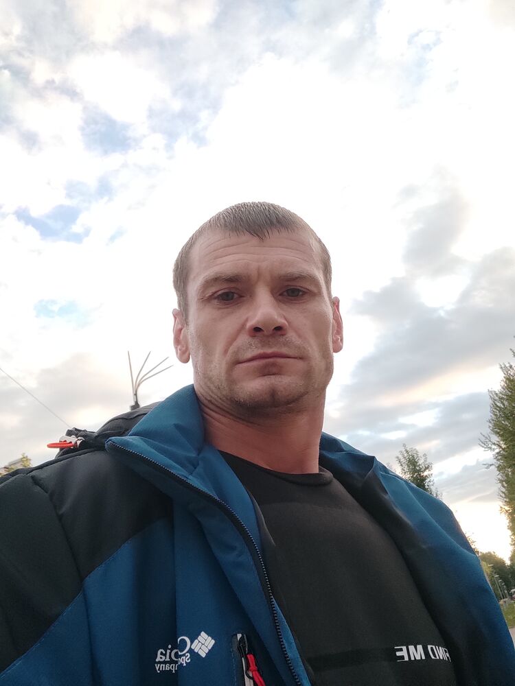  ,   Konstantin, 43 ,   ,   , c , 