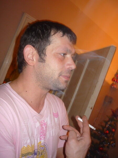  9688401  Sergei, 50 ,    