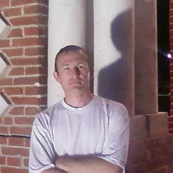  ,   Alex, 47 ,   ,   , c 