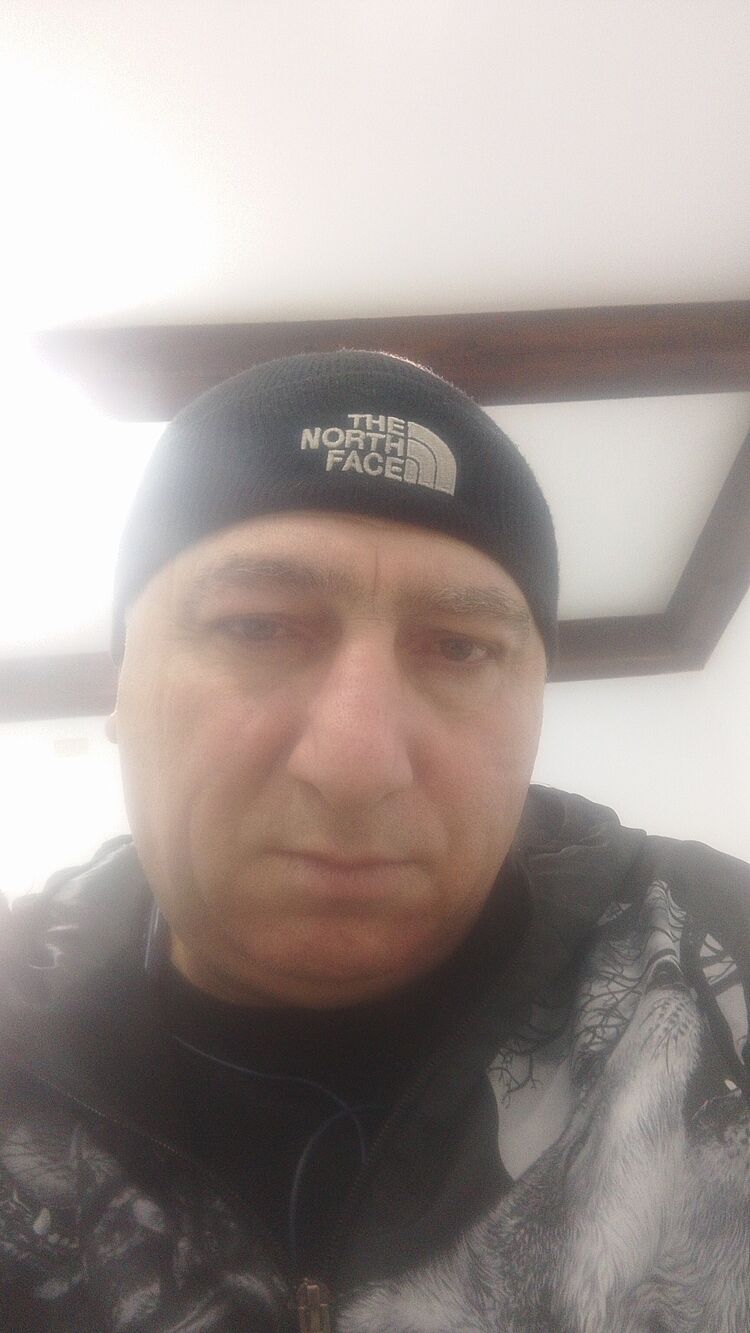  54810271  , 52 ,    -