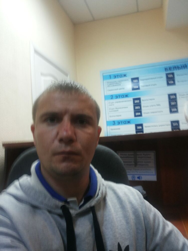  ,   Dima, 38 ,  