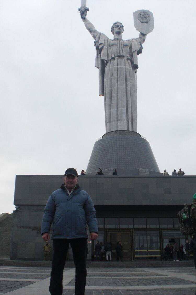  ,   Aleksandr, 60 ,     , c 