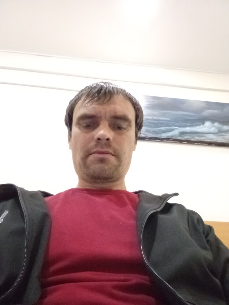  46078491  , 36 ,    