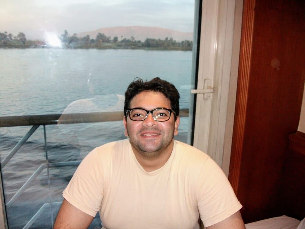  50498171  Bassem, 42 ,    