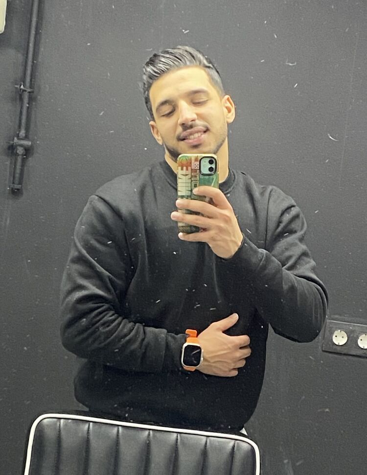  ,   , 28 ,   ,   
