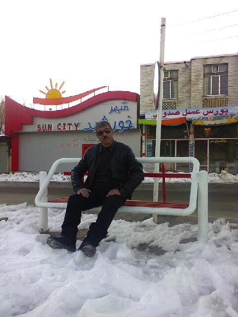  4245751  Habil ehmed, 52 ,    