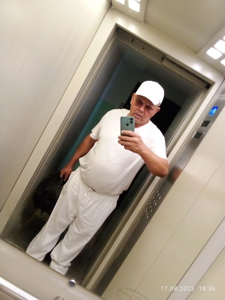  37104891   , 46 ,    
