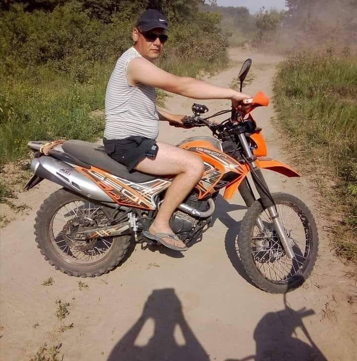  28225371  , 41 ,    