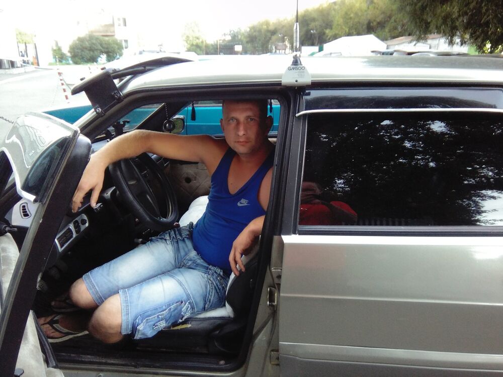  8077351  SERGEi, 38 ,    