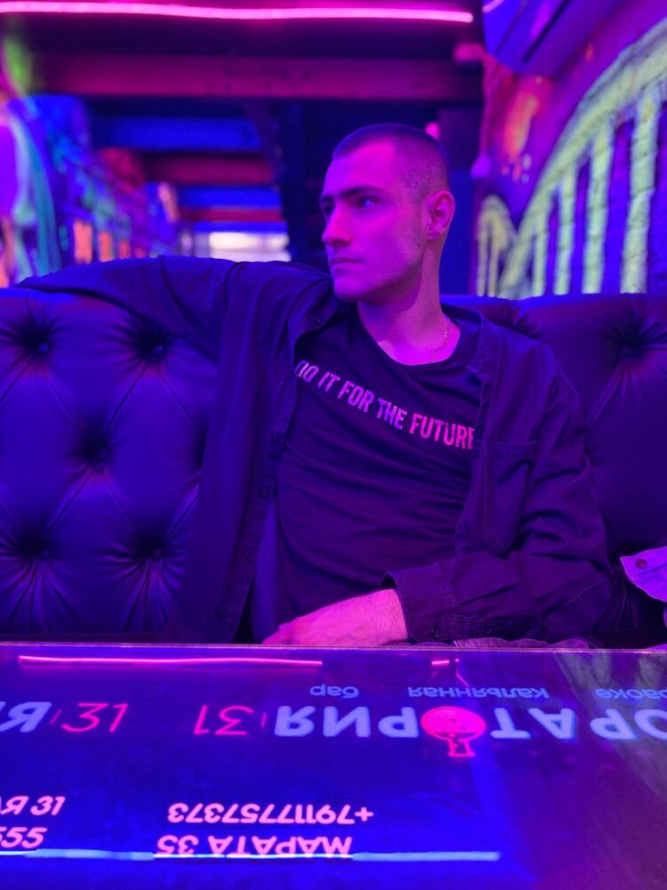 ���� 37633621 ����� ����, 21 ���, ���� ���������� � ������