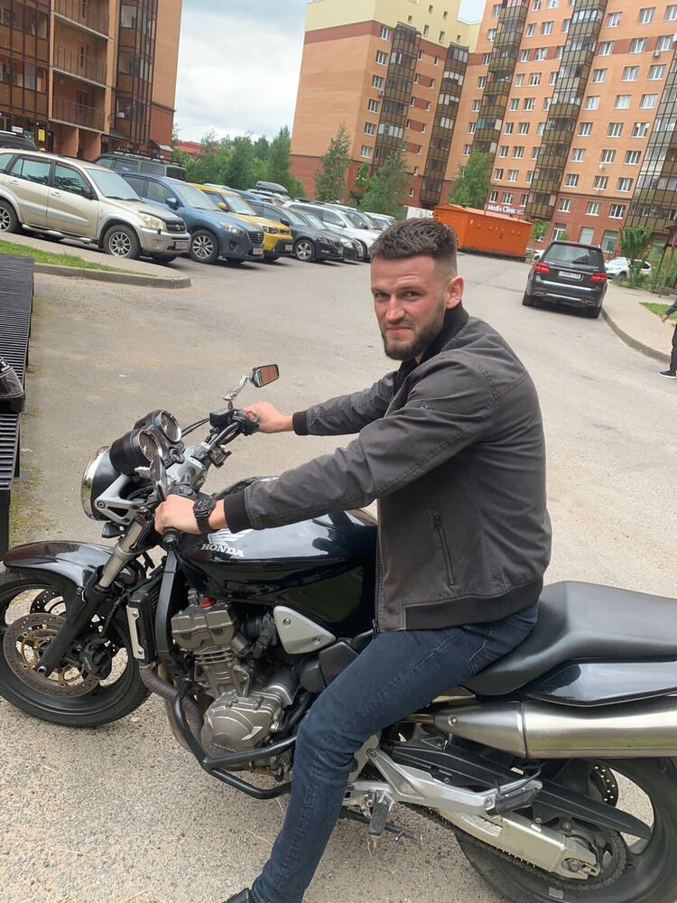  27147391  , 34 ,    -