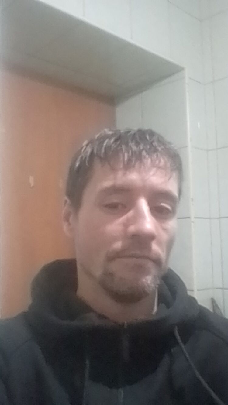 48712711  , 37 ,    