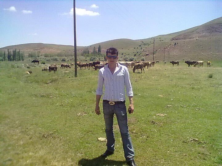  41365341  Kayahan, 39 ,    