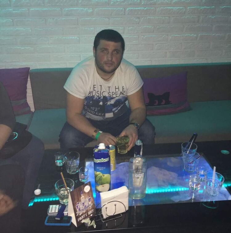  ,   Levani, 35 ,   ,   
