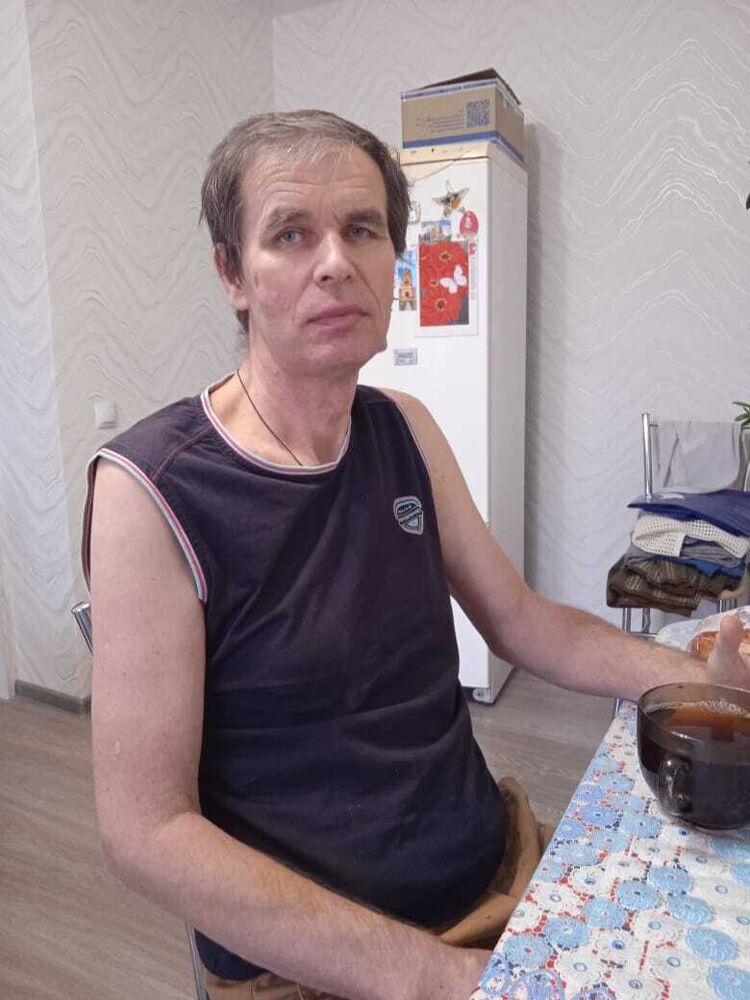  51836771  , 58 ,    