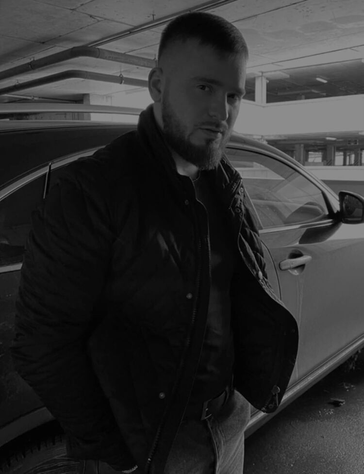 ���� 36836571 ������� ����, 32 ����, ���� ���������� � �����������