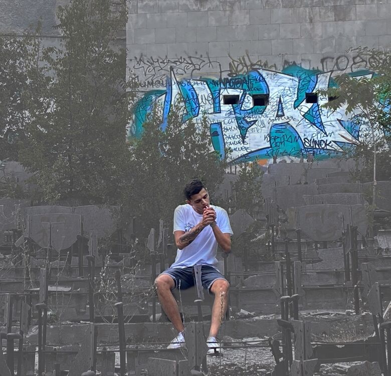  37817161   , 29 ,    