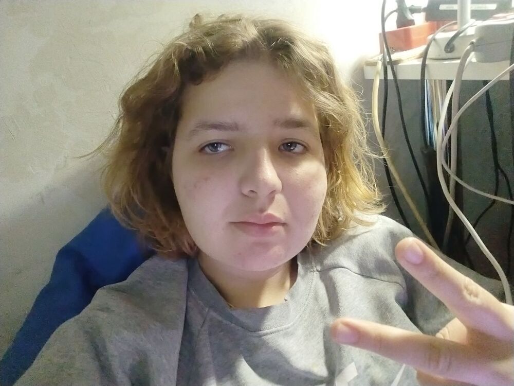  52857351  , 18 ,    