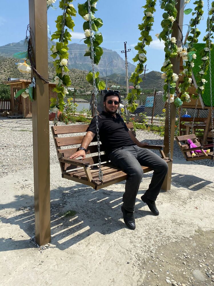  29588261  Aladdin, 36 ,    