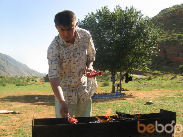  1347931  Manush, 41 ,    -
