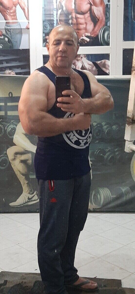  22320471  Samir, 40 ,    