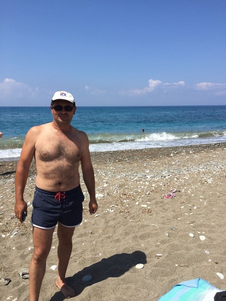  11058851  , 50 ,    Limassol