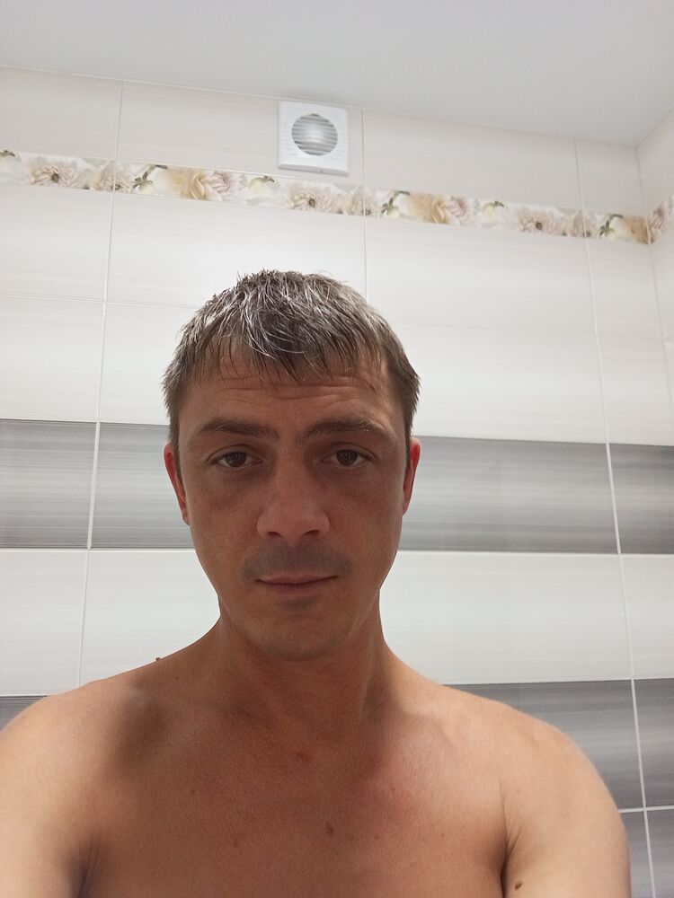  45696481  , 37 ,    