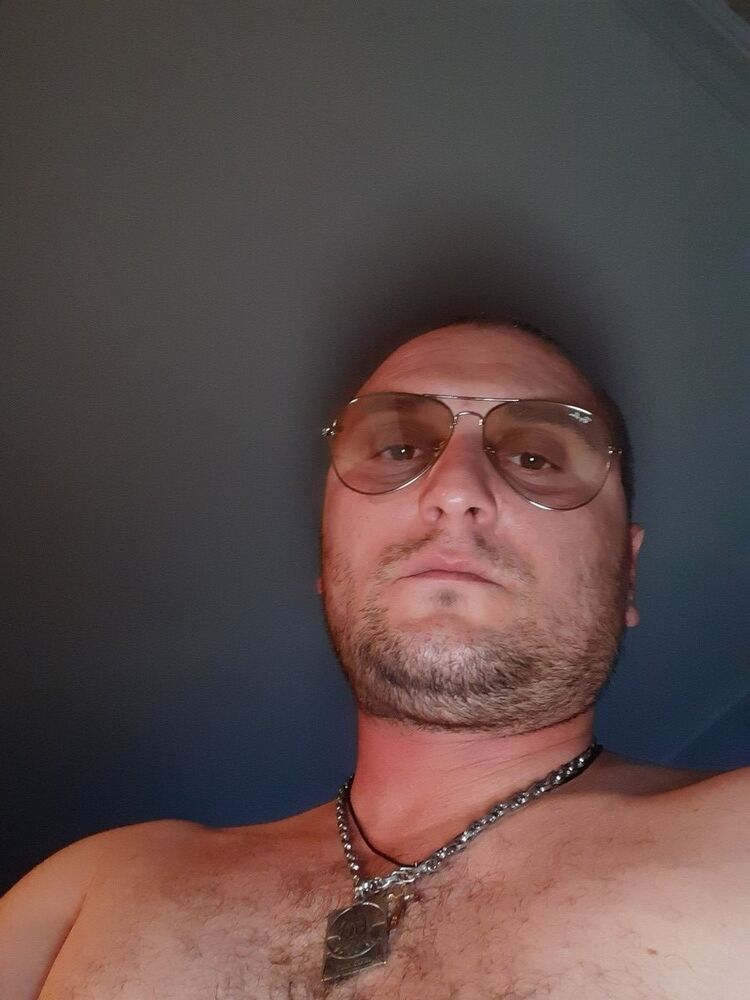  ,   Mano, 40 ,   ,   , c , 