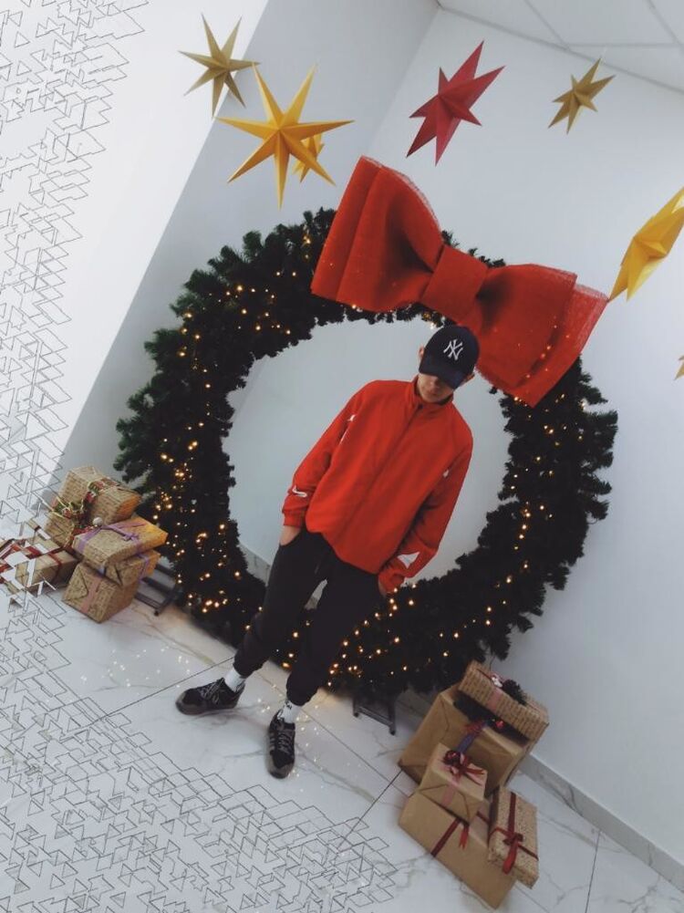  -,   , 24 ,  