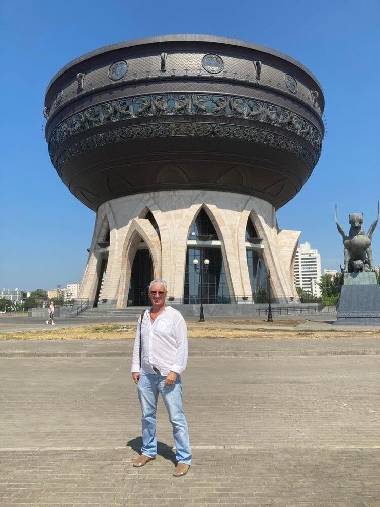  -,   , 52 ,   