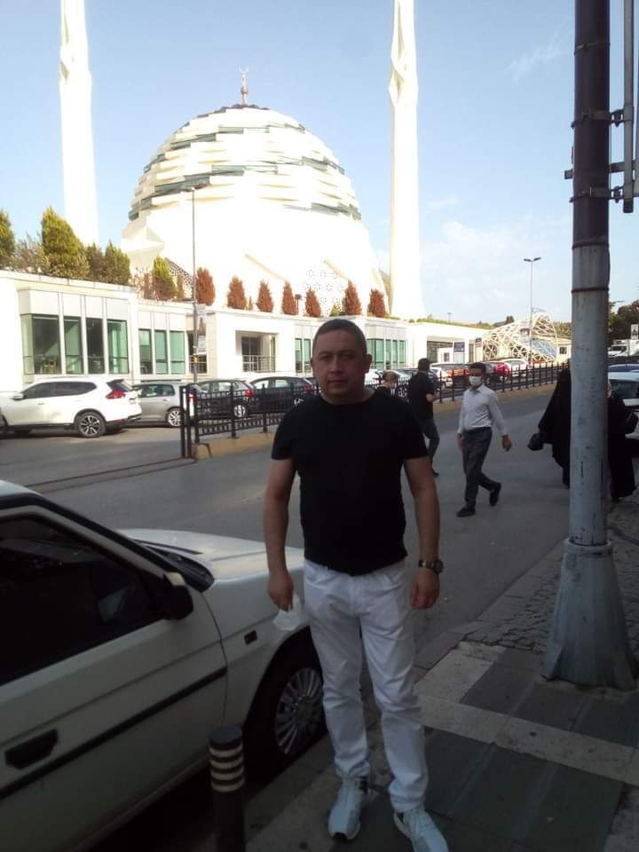  24203291  Joha Boss, 47 ,    