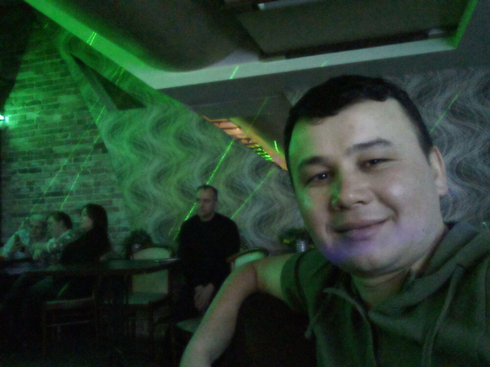  39662981  XUSAN, 37 ,    